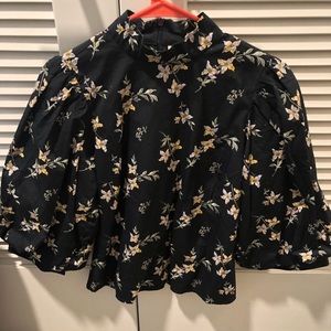 NEW navy floral Levi’s blouse